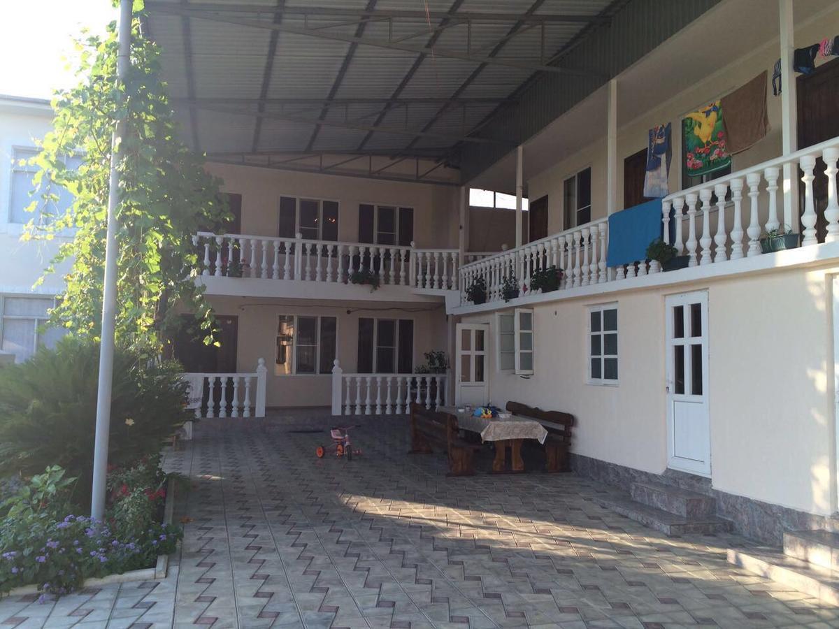 Guest House Liel Suchumi Zewnętrze zdjęcie